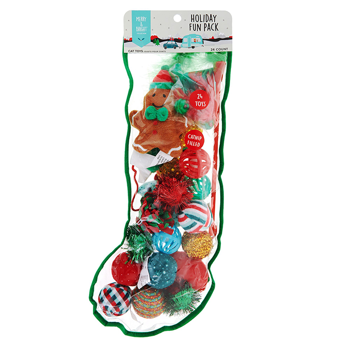 STYLECASTER | 17 Stocking Stuffers for Pets 