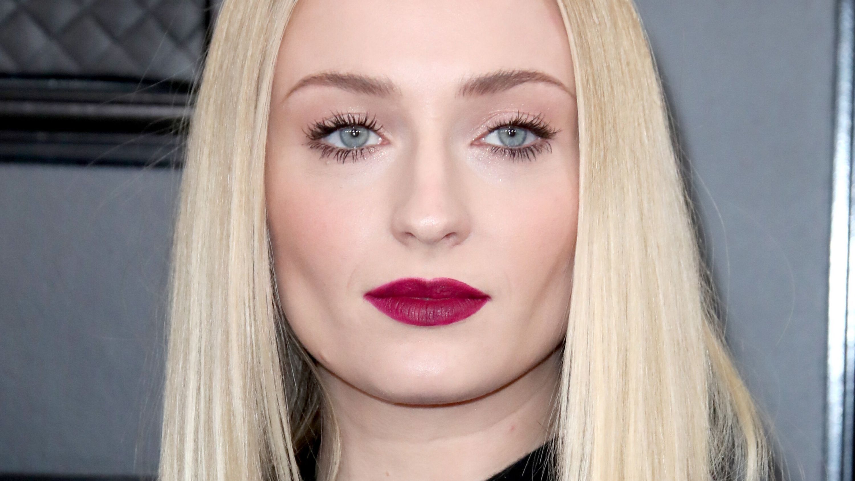sophie turner