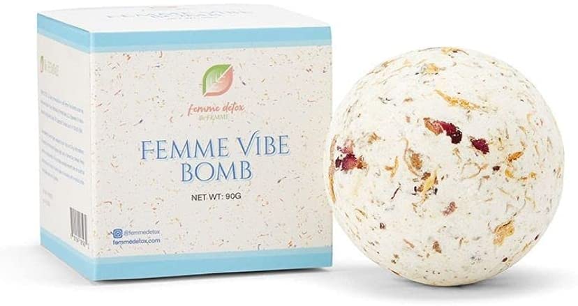 STYLECASTER | Bath Bombs For Women