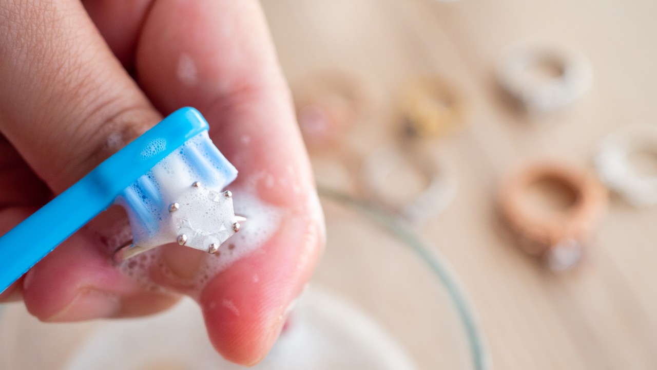 Best All-Natural Jewelry Cleaning Solutions on Amazon