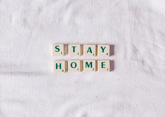 STYLECASTER | dating a friend during quarantine