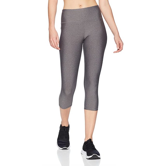 Amazon Essentials Women's Performance Mid-Rise Capri Active Legging