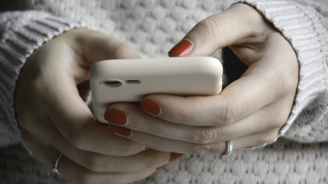 Best Phone Card Holders on Amazon