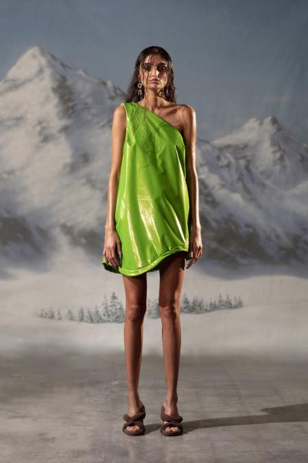 STYLECASTER | New York Fashion Week Spring Summer 2021