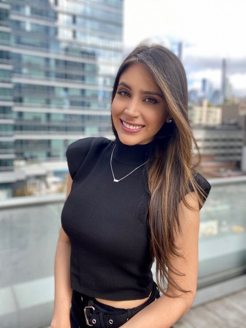 Catalina: The Bachelor 2021