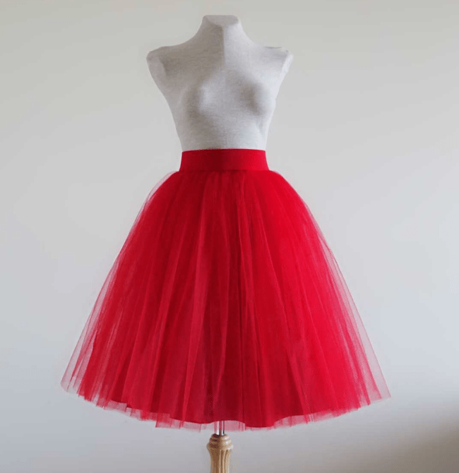 STYLECASTER | Holiday Outfit Color Combos