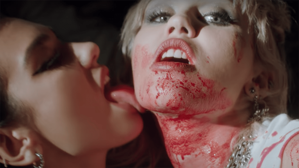 Miley Cyrus, Dua Lipa "Prisoner"