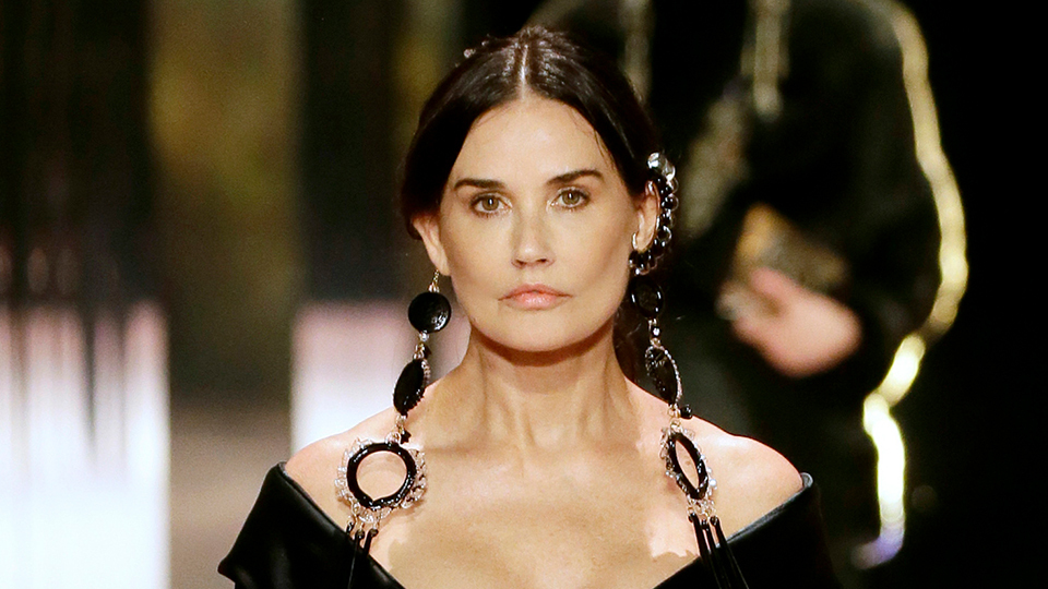 STYLECASTER | Demi Moore Fendi Paris Fashion Week
