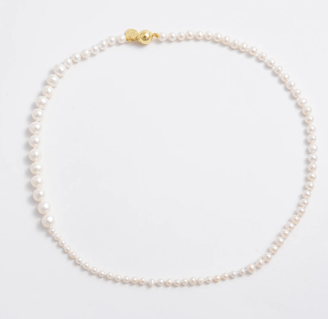 STYLECASTER | Pearl Jewelry Trend 
