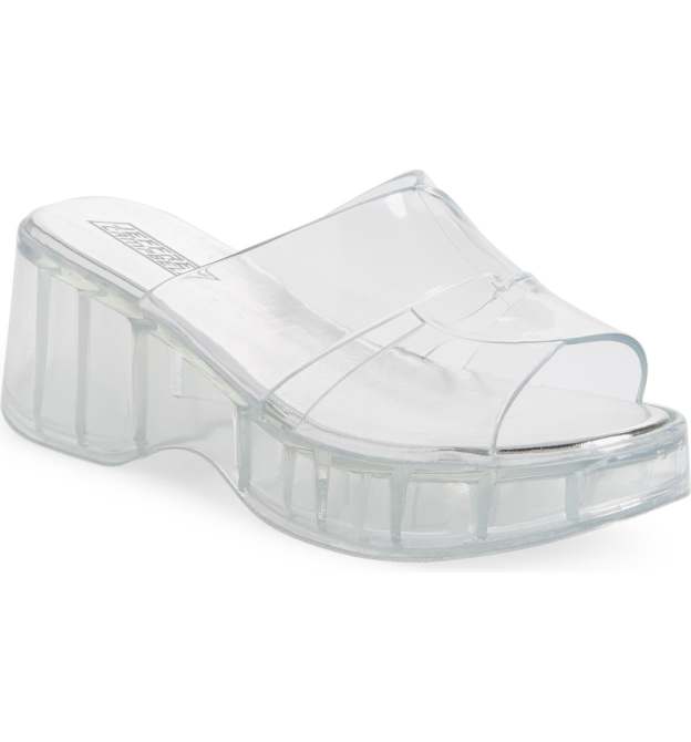 STYLECASTER | Sandal Trends 2021