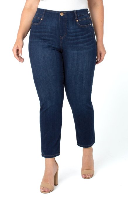 STYLECASTER | Best Plus Size Denim