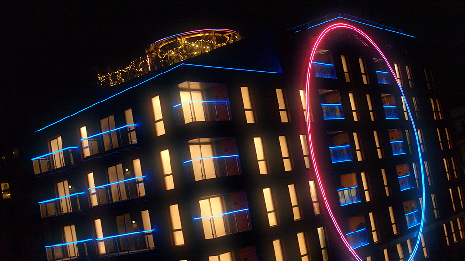 "The Circle" 2021 Apartment