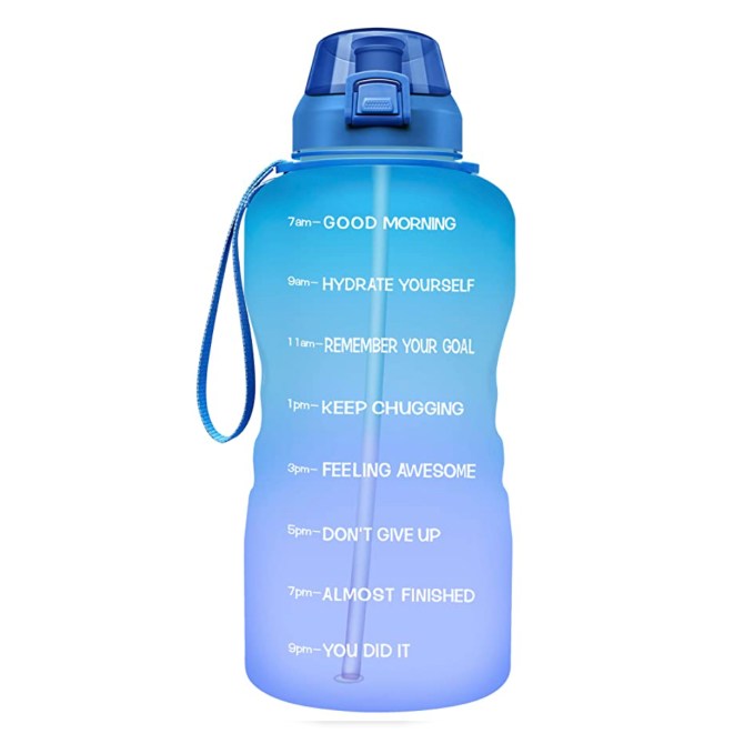 STYLECASTER | Khloé Kardashian Water Bottle Amazon