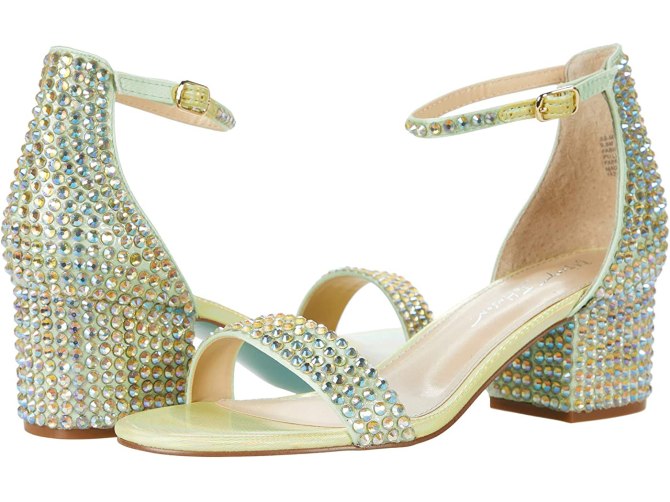 STYLECASTER | Best Outdoor Wedding Sandals