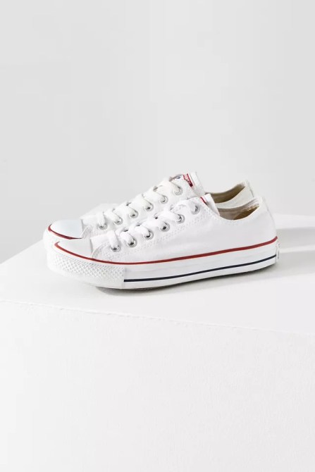 Converse Chuck Taylor Low Top