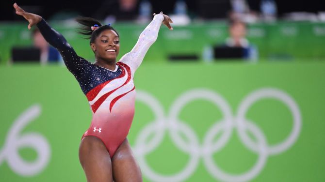 simone-biles-net-worth-1