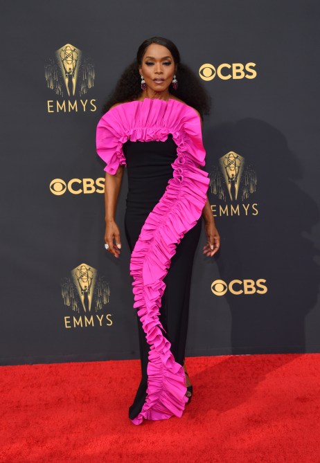 STYLECASTER | Emmys 2021 Fashion