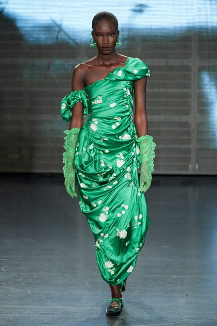 STYLECASTER | London Fashion Week SS22