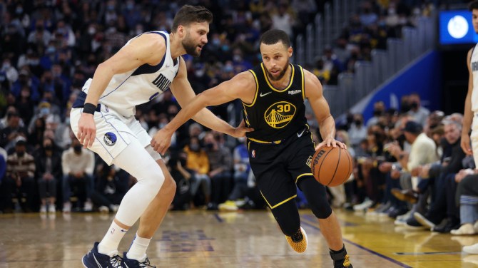 Stephen Curry, Maxi Kleber