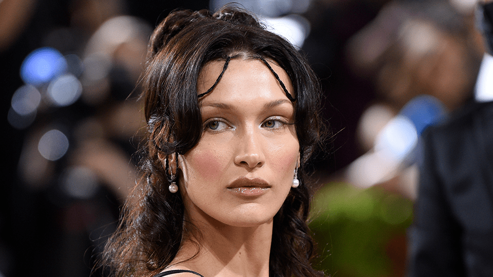 STYLECASTER | Bella Hadid Met Gala Look