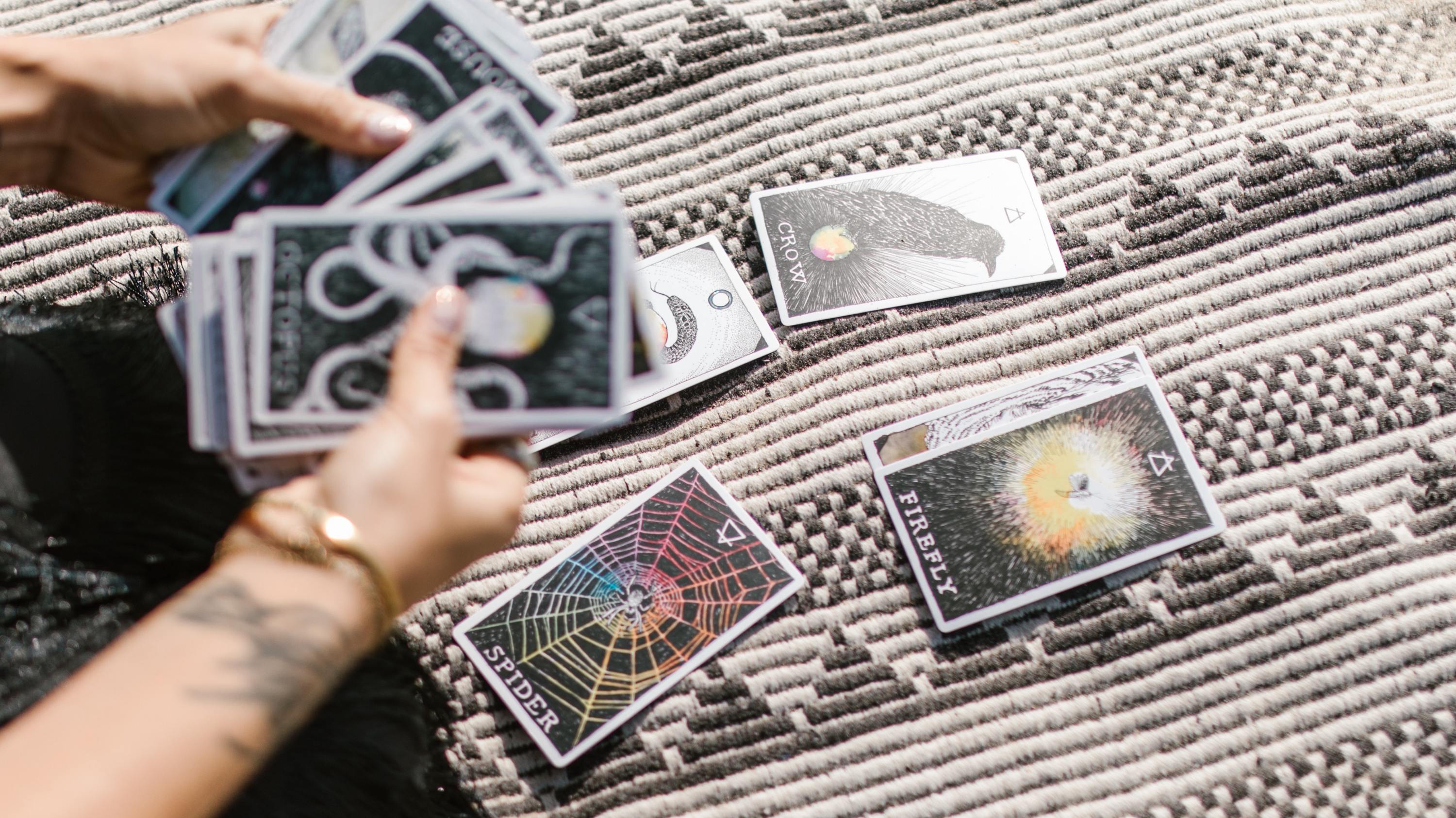 StyleCaster | Weekly Tarot Horoscope