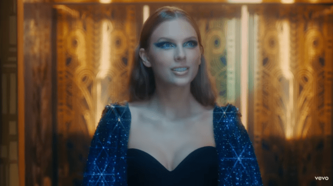 Taylor swift makeup