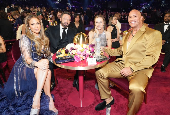 STYLECASTER | Jennifer Lopez Grammy Awards Look 2023 