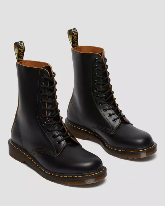 Dr. Martens 1460 Boot