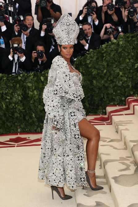 STYLECASTER | Rihanna Met Gala Look 2023 