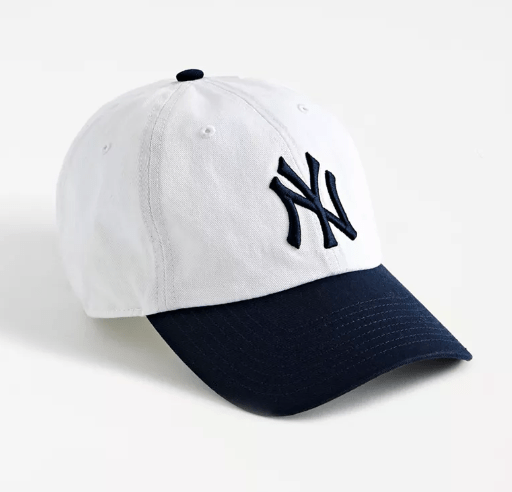 STYLECASTER | Cute Outfits For Baseball Games