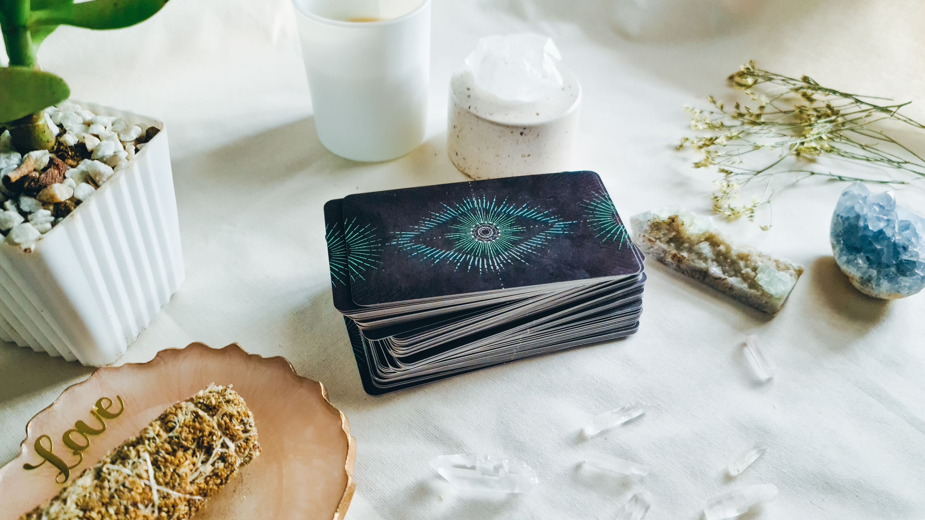 StyleCaster | Weekly Tarot Horoscope For Every Zodiac Sign