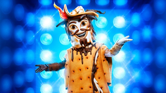 THE MASKED SINGER: S'more. CR: Michael Becker / FOX. ©2023 FOX Media LLC.