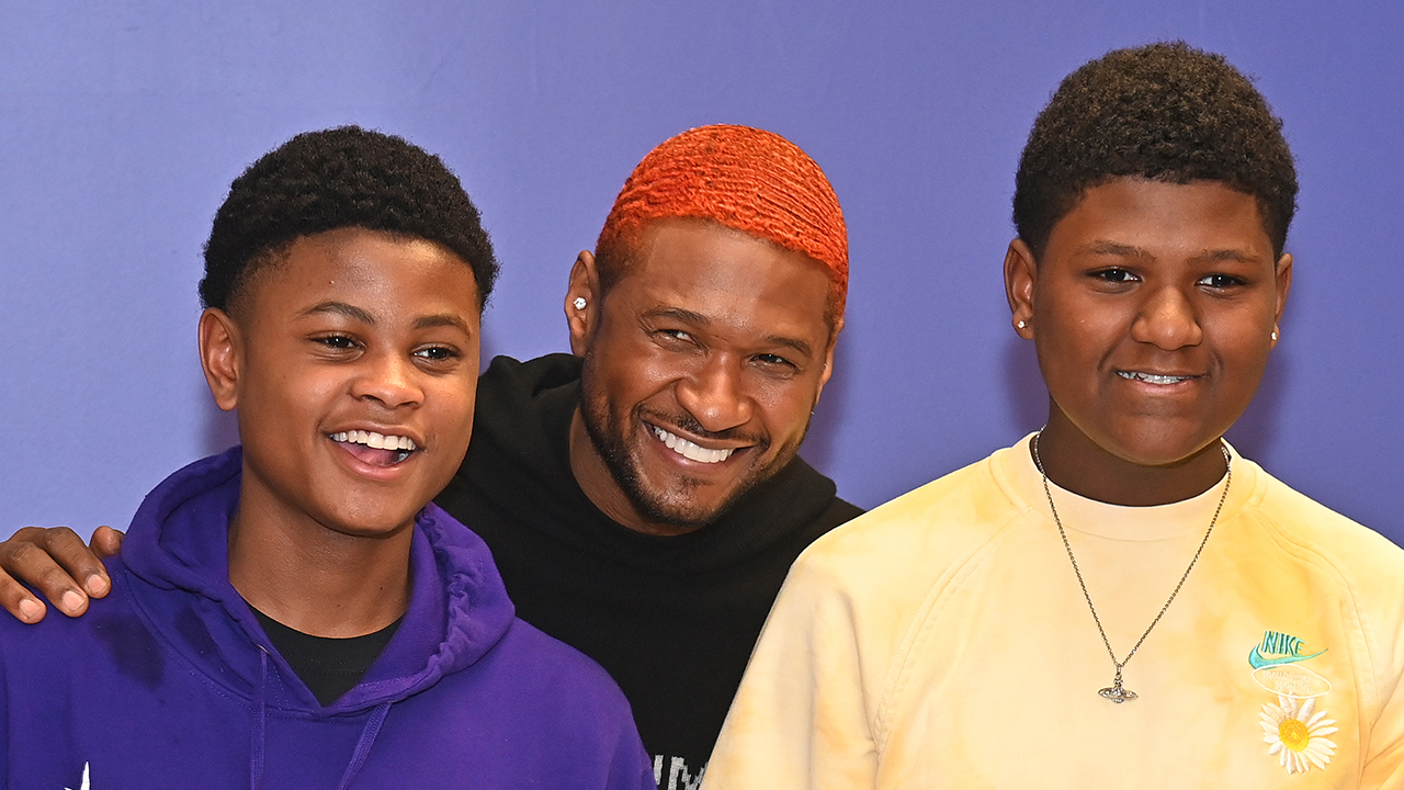 Usher and his kids, Cinco and Naviyd