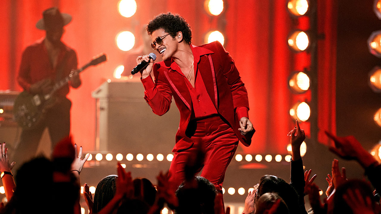 Bruno Mars' Net Worth Amid His Alleged $50M Gambling Debt Revealed