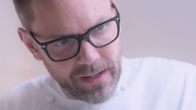 Joel McHale in The Bear