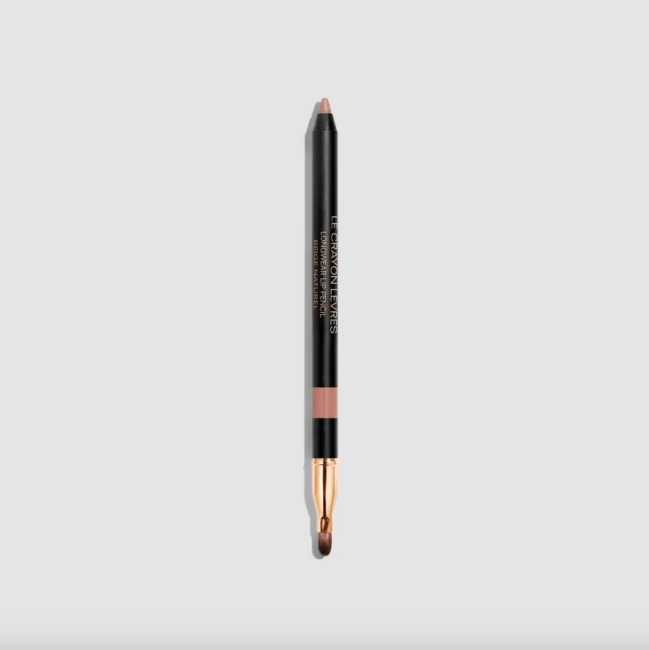 Chanel Le Crayon Lèvres Lip Pencil in Beige Naturel, in a gold and black pencil.