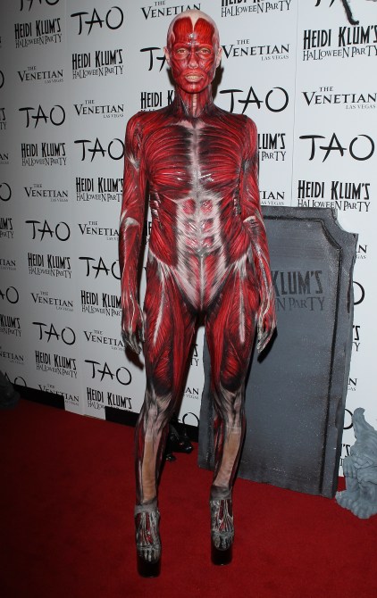 LAS VEGAS, NV - OCTOBER 29:  Heidi Klum arrives at her 12th Annual Halloween Party at TAO Nightclub at The Venetian on October 29, 2011 in Las Vegas, Nevada.
