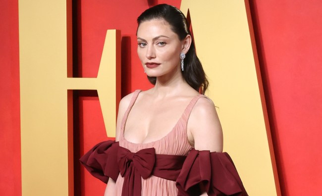 Phoebe Jane Tonkin attends the 2024 Vanity Fair Oscar Party hosted by Radhika Jones at Wallis Annenberg Center for the Performing Arts on March 10, 2024 in Beverly Hills, California.