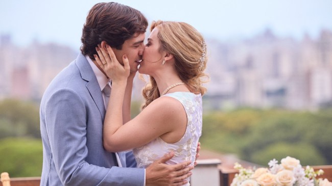 Ayrton Senna and Lilian Vasconcellos Souza in Netflix's Senna