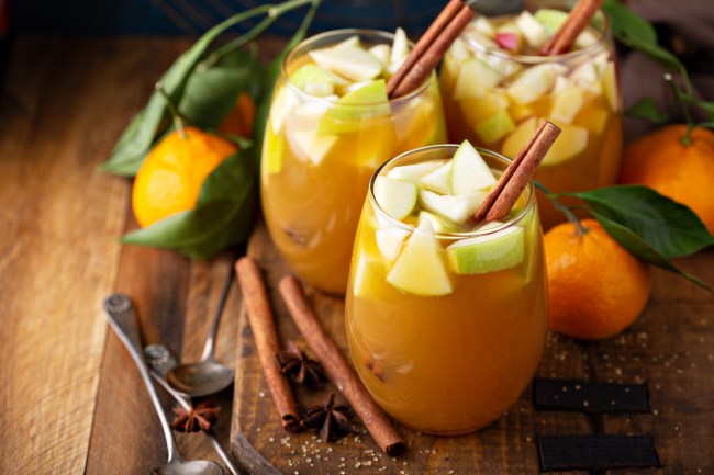 Apple Pie Sangria
