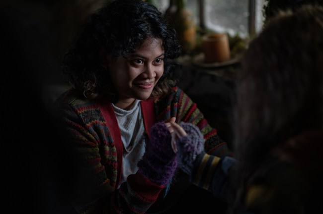 Nuha Jes Izman as Teen Crystal in YELLOWJACKETS, "Two Truths and a Lie"