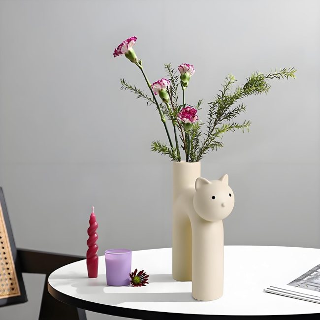 Cat vase