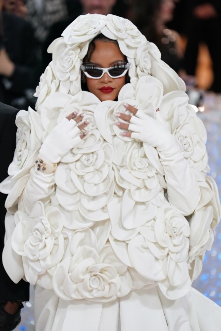 Rihanna Met Gala
