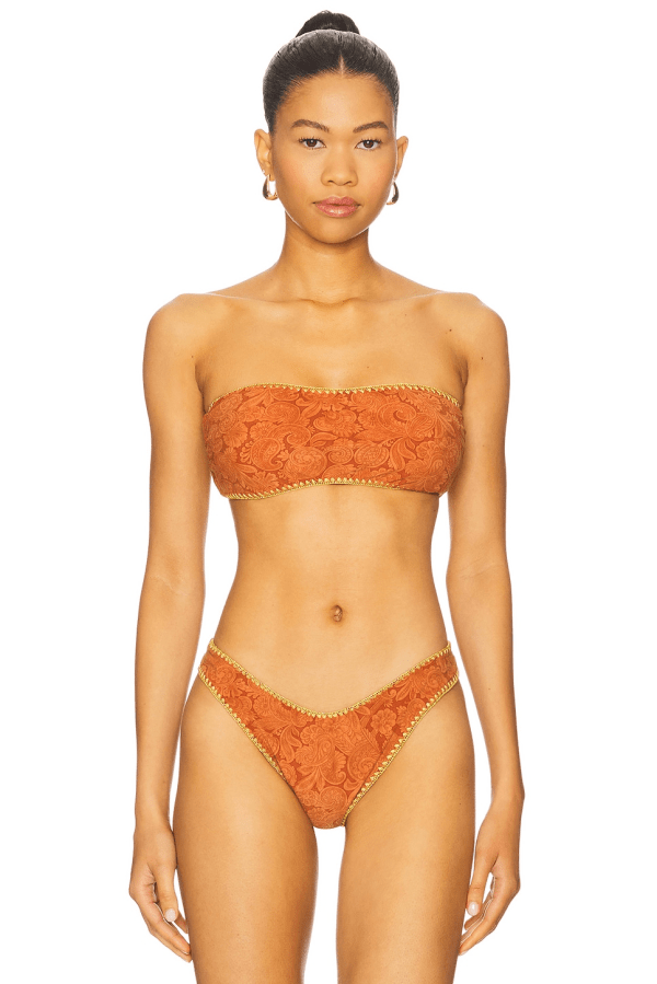 16 Swimsuits That Don't Dig In 2026—Elastic-Free & Seamless Swimwear