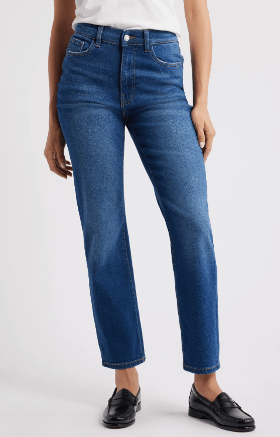 Top 2026 Jeans Trends According to Stylists