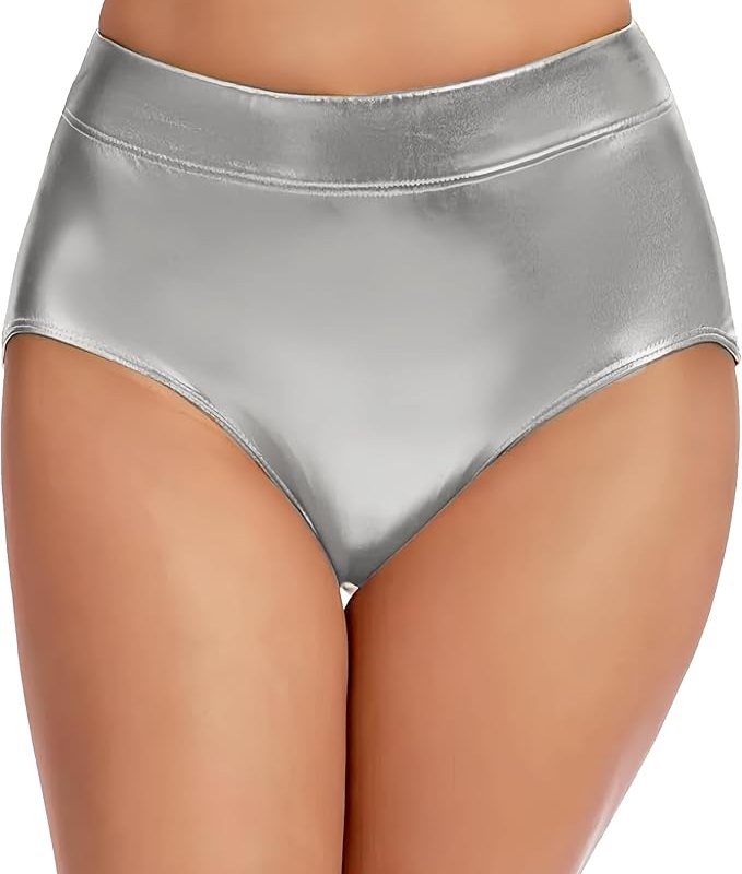 78 Taylor Swift Halloween Costume Ideas From a Hardcore Swiftie