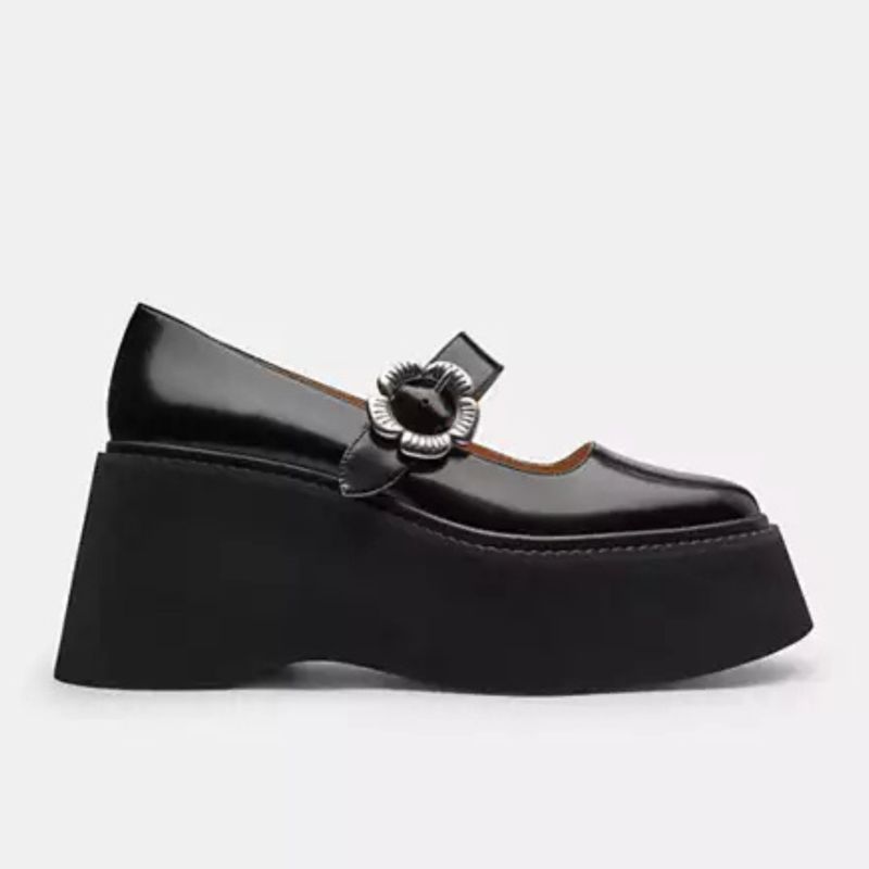 2026 Shoe Trends: The Best Boots, Sneakers, Heels, & Flats to Wear in the New Year